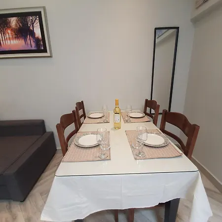Το Σπιτι Της Μπρουνας Apartment Nea Poteidaia Exterior photo