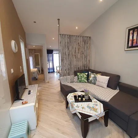 Το Σπιτι Της Μπρουνας Apartment Nea Poteidaia Exterior photo